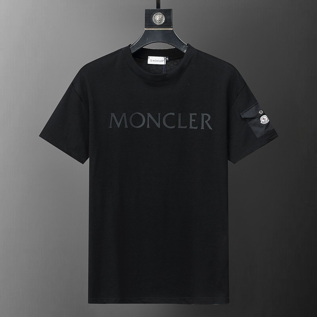 MONCLER モンクレール Tシャツ 半袖 ショートパンツ スーツ 上下  