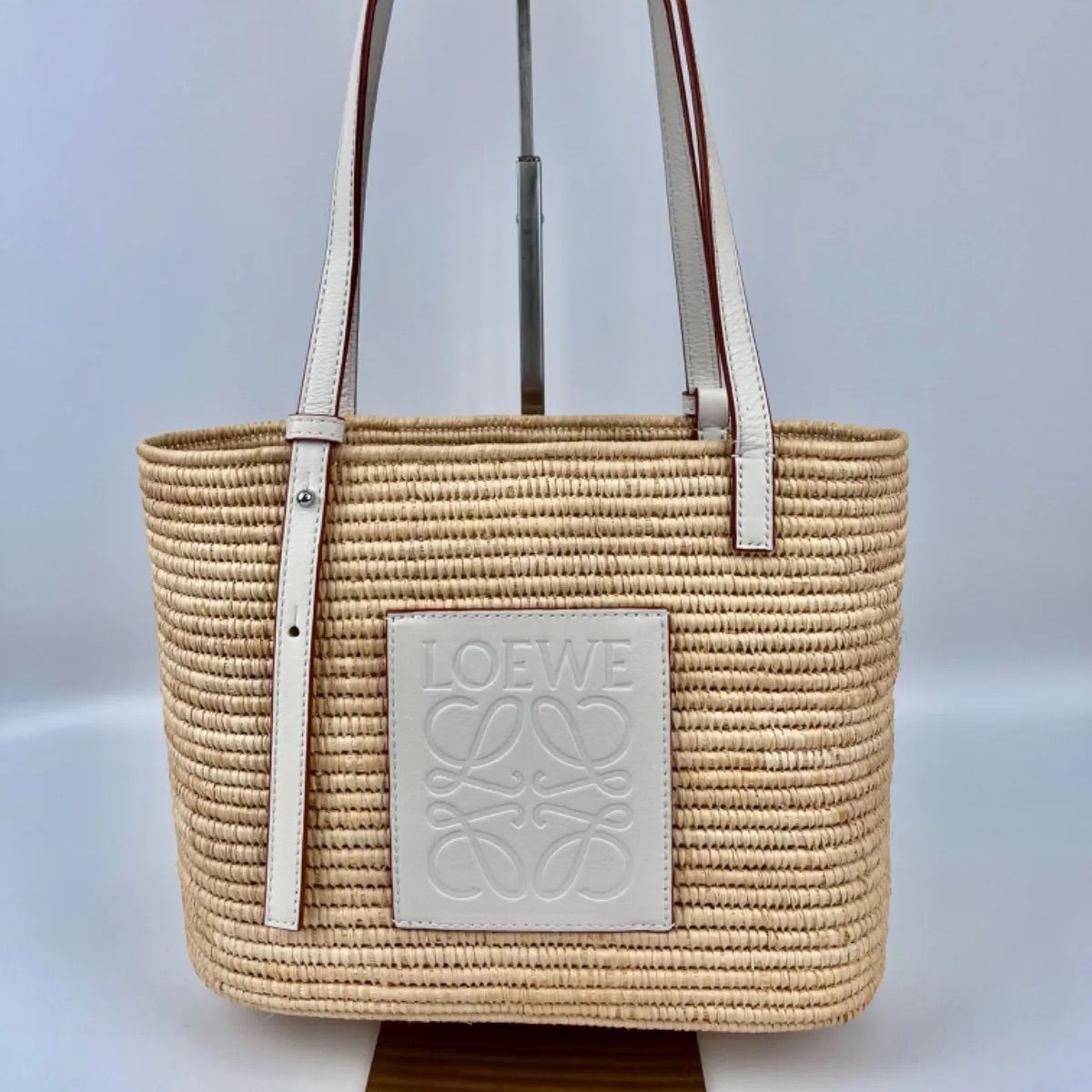 6/30（月）13時まで出品】【最終値下げ】LOEWE ロエベ スクエア