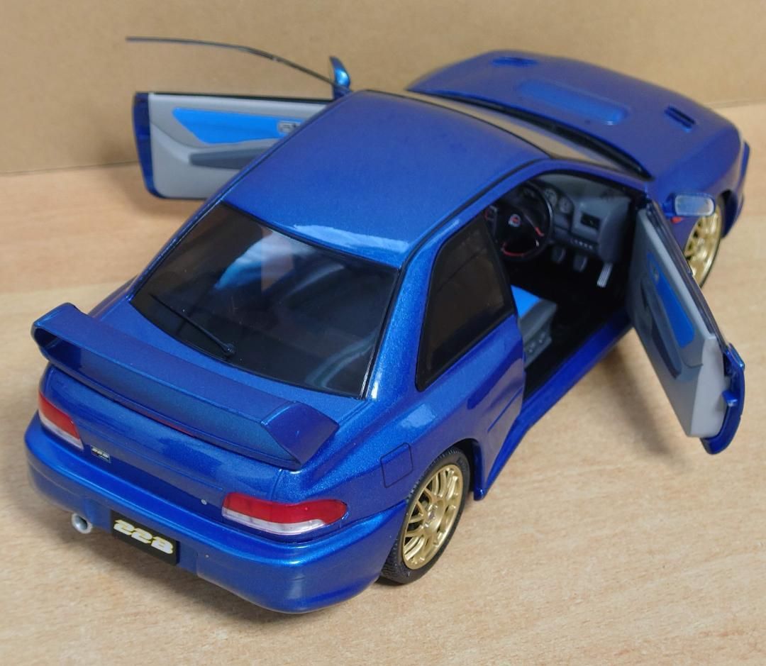 1/18 スバル インプレッサ 22B 1998 ブルー ソリド製コレクション