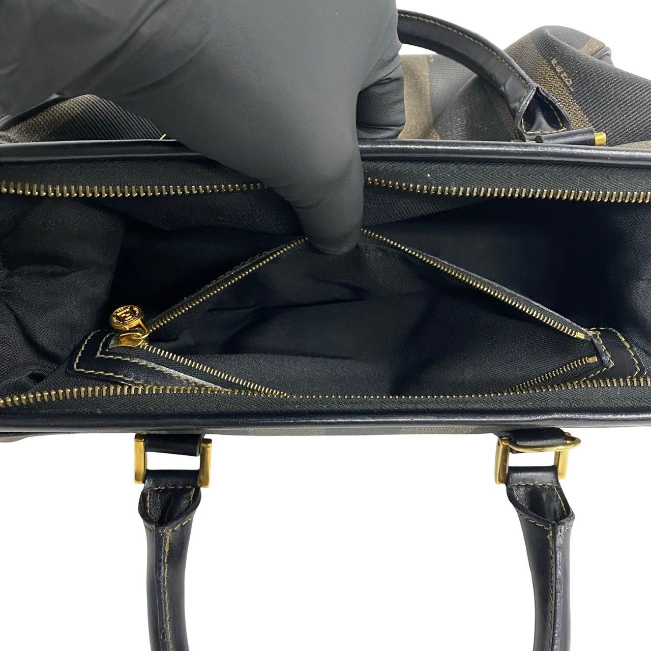 極 美品 希少品 FENDI フェンディ ペカン FF ロゴ ストライプ 柄 