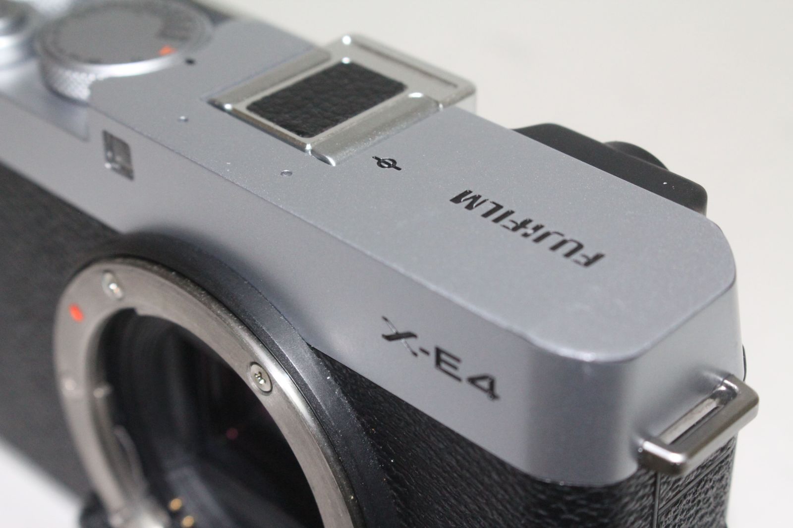 シルバー FUJIFILM