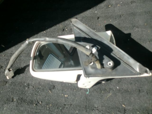 ドアミラー左