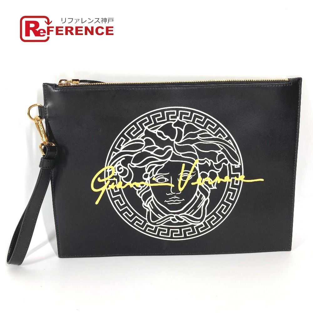 【美品✨】ヴェルサーチ　クラッチバッグ　メデューサ型押し　レザー　ブラック VERSACE ヴェルサーチェ ヴェルサーチ ベルサーチ メデューサ クラッチ