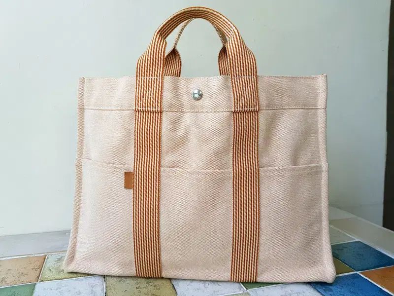 Hermes エルメス ユニセックス フールトゥ MM トートバッグ