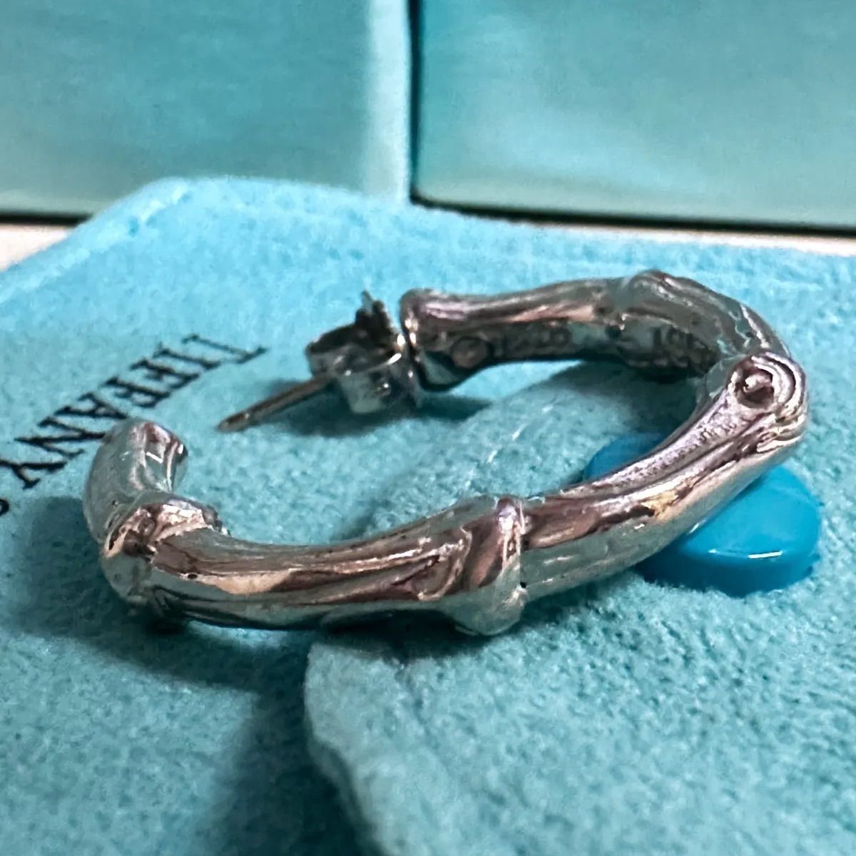 TIFFANY＆Co ティファニー バンブー フープ ピアス 片耳のみ約27㎜ TIFFANY＆Co ティファニー バンブー フープ ピアス 片耳のみ約27