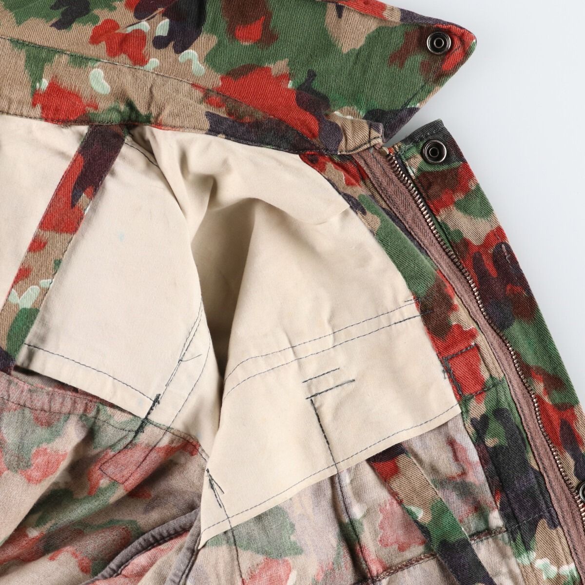 古着 スイス軍実品 M-60 迷彩柄 アルペンカモ ミリタリー