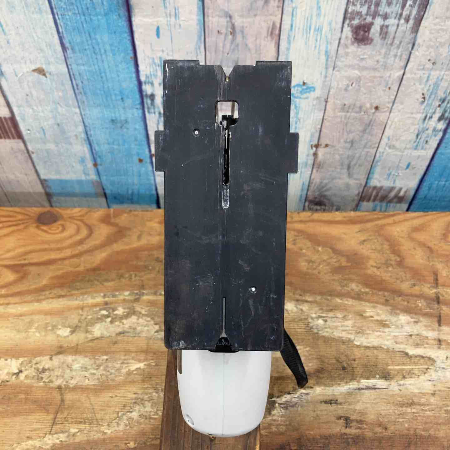 現状品 パナソニック|Panasonic コードレス角穴カッター本体のみ EZ4543X-B 鴻巣店 DECORATOM_COM_BR