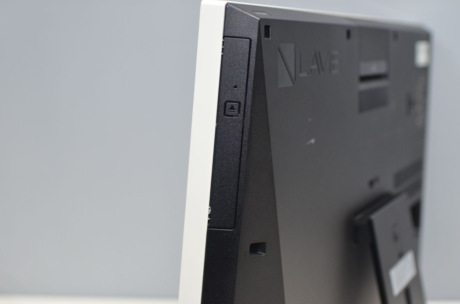 core i7-8550U|爆速SSD480GB|メモリ8GB|23.8インチ|WEBカメラ|DVDマルチ|テレビ機能