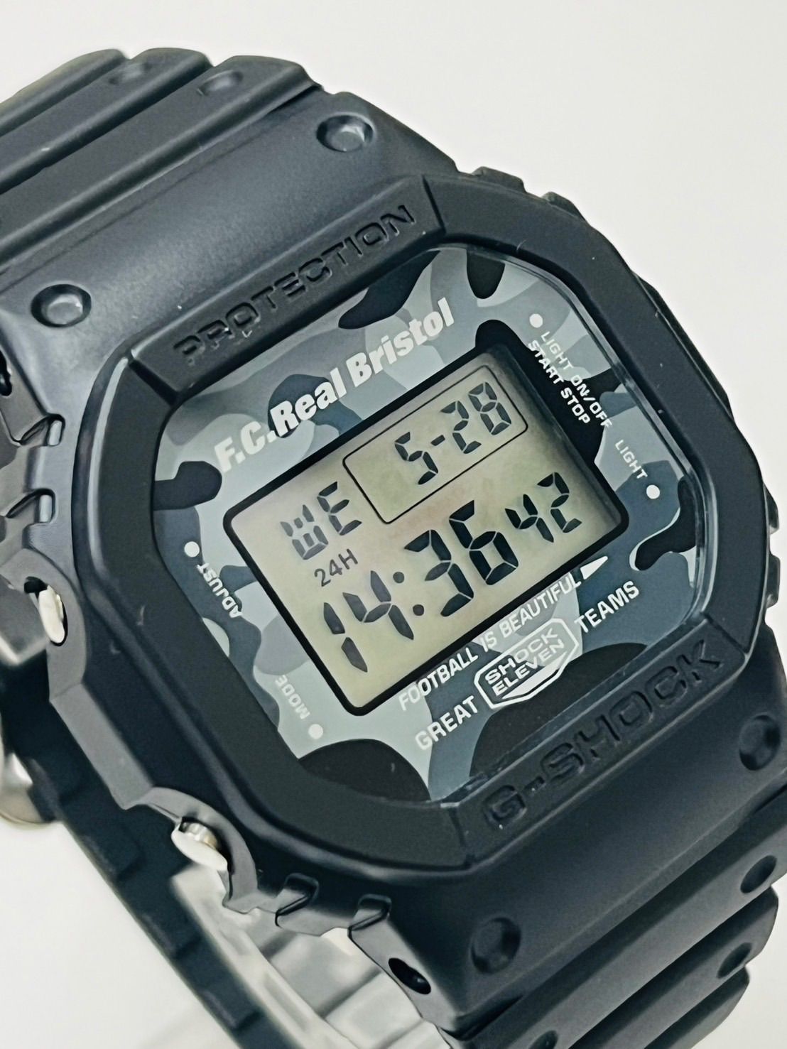 電池交換済】F.C.R.B. F.C.Real Bristol G-SHOCK ブリストル×Gショック
