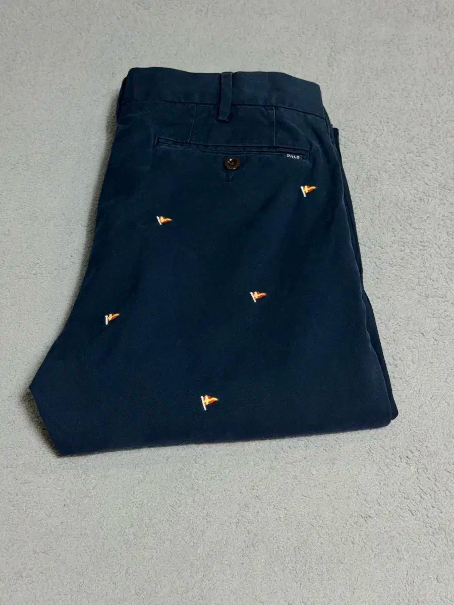 30 ポロ Ralph Lauren(ラルフローレン) ストリーマー ネイビー チノ パンツ コットンパンツ