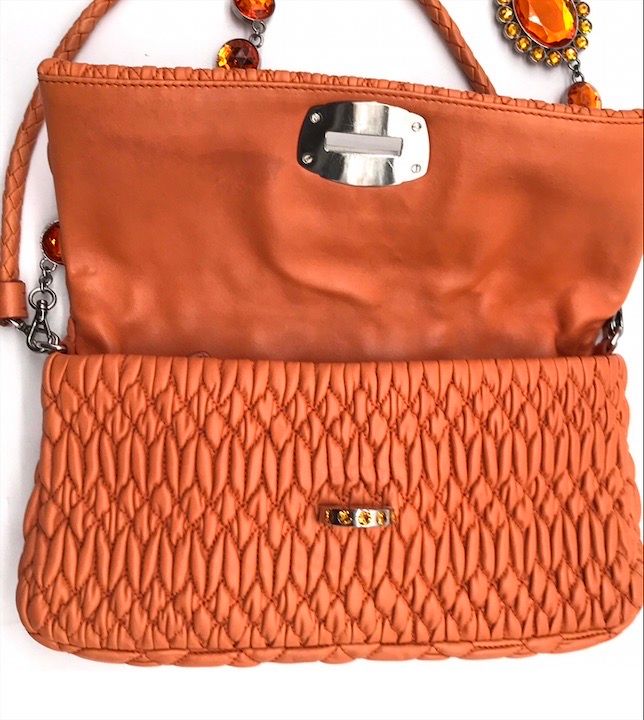 美品 miumiu ミュウミュウ マテラッセ ナッパ レザー クリスタル