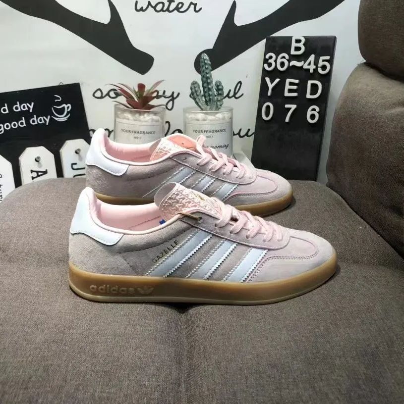 【人気商品・新品未使用】adidas GAZELLE INDOORWアディダスガゼルピンク スニーカー Adidas GAZELLE INDOOR IH5484