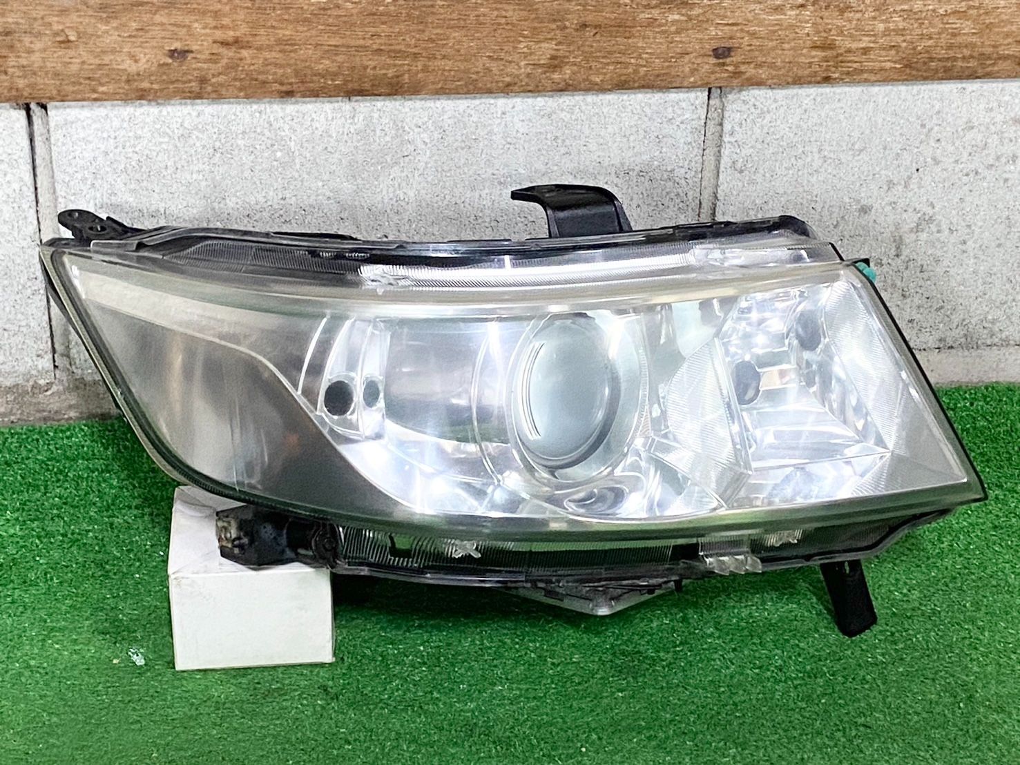 割れ無し！！】スズキ MH23S ワゴンR 純正 ヘッドライト 右 品番