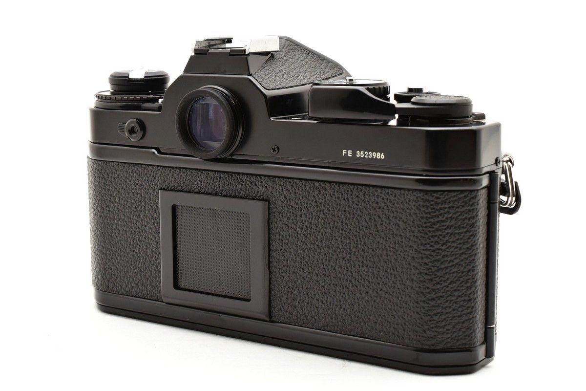 ✧完動品✧Nikon FE ブラック モルト交換済み 美品】モルト交換済み Nikon FE フィルムカメラ ブラック