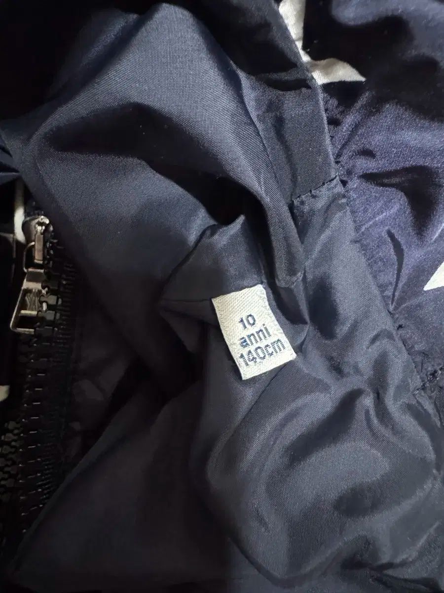 10Y MONCLER