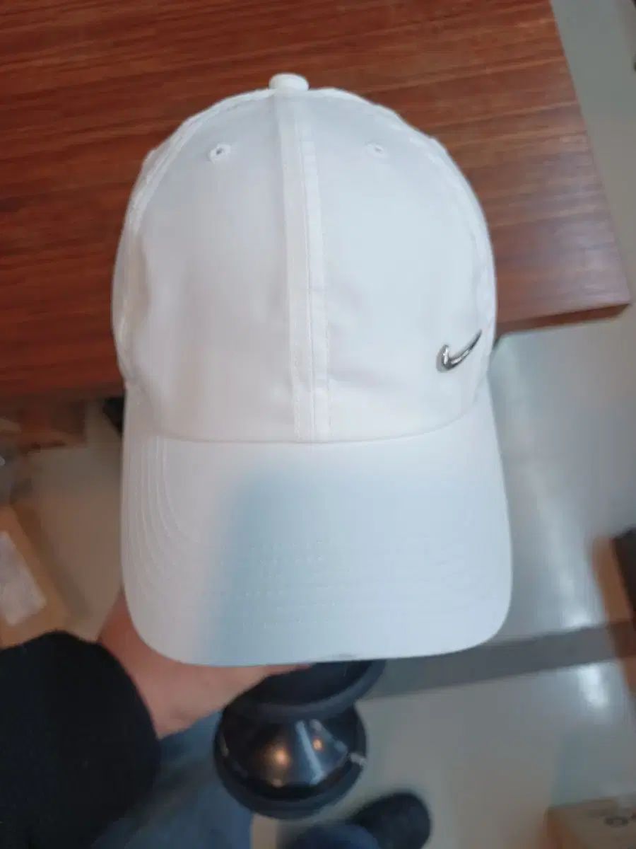 NIKE(ナイキ) ヘリテイジ 86 レディース メタルスウッシュ 帽子 フリー