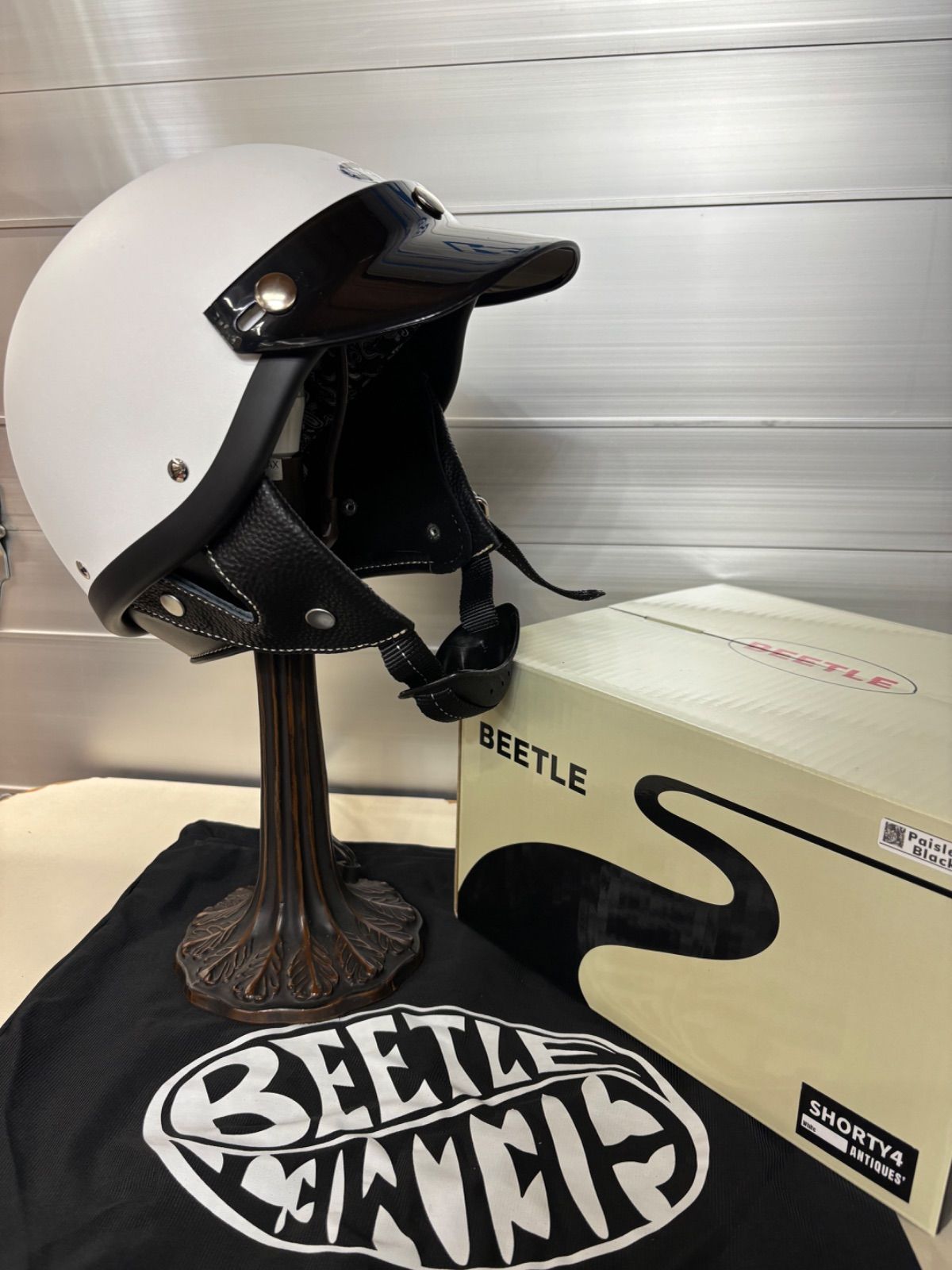 オーシャンビートル ショーティ4 別注マットホワイト ペイズリー黒 各