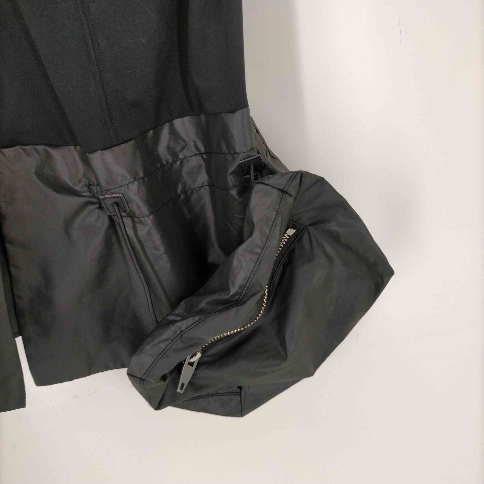 パーバーズ PERVERZE 2-pocket Top and Apron レディース FREE - メルカリ