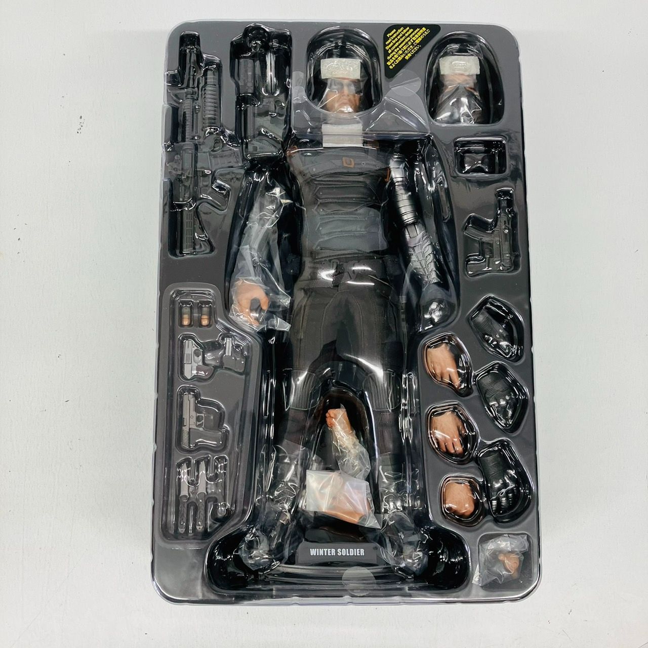 ウィンター・ソルジャー 1/6スケール　ホットトイズ　中古 ホットトイズ ムービーマスターピース キャプテンアメリカ