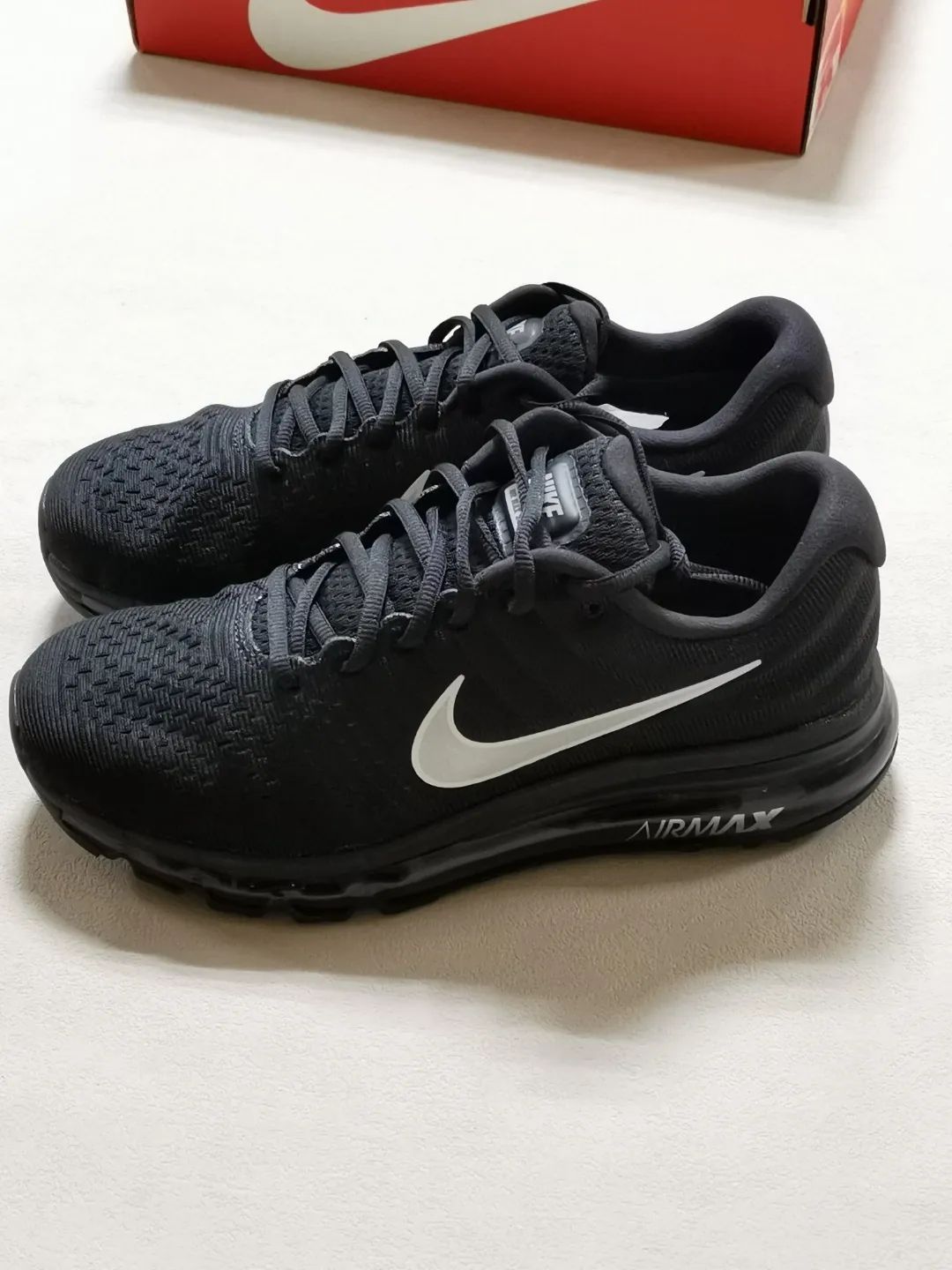 ナイキ エアマックス 2017 AIR MAX 2017