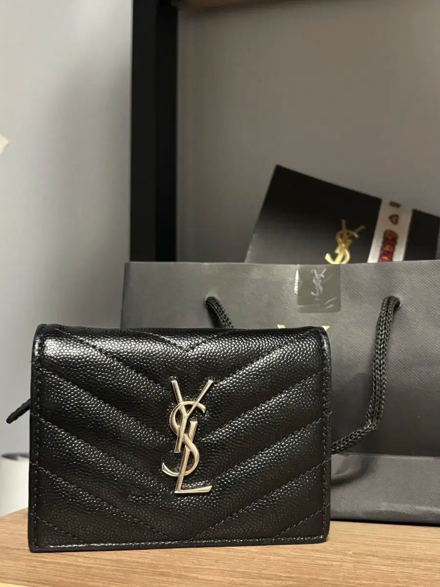 ルイヴィトン ダミエ 革靴 スリッポン ジップ ブラック 保存袋付