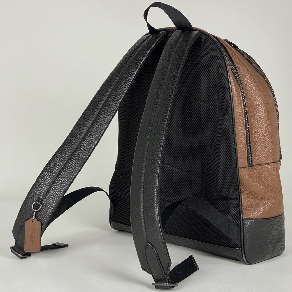 コーチ　COACH カーフレザー バックパック F37802バイカラーブラウン. コーチ COACH カーフレザー バックパック F37802バイカラー ブラウン