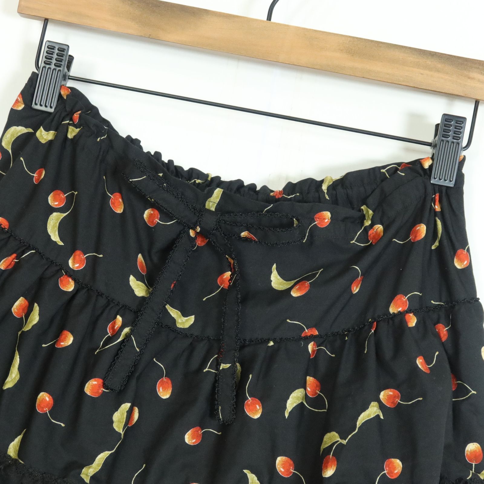 美品】ワンダフルワールド カネコイサオ☆豪華！かぶせ段々フリルの