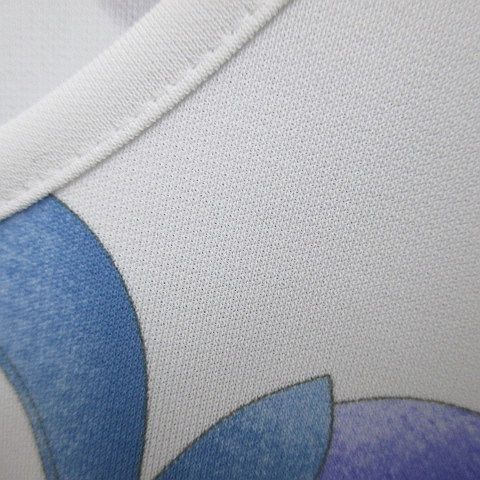 44 白系