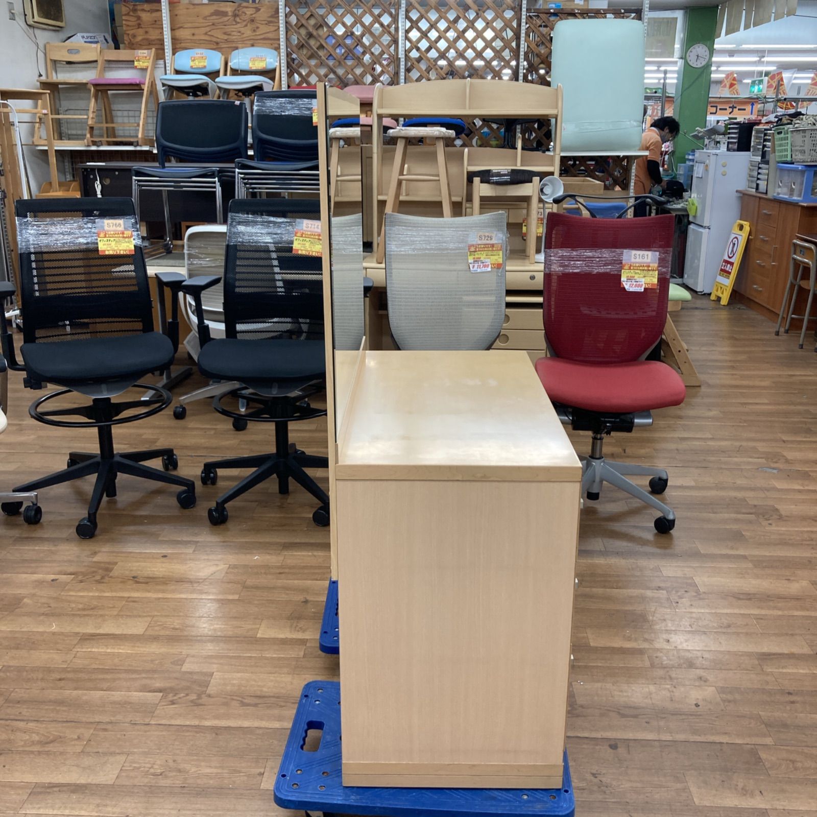 名古屋市近郊送料設置無料 S772 古賀清木工 KOGA KIYOSHIMOKKOU ドレッサー 椅子付き ウィッカー 幅86.9cm MARWIL-DEMENAGEMENTS_CH