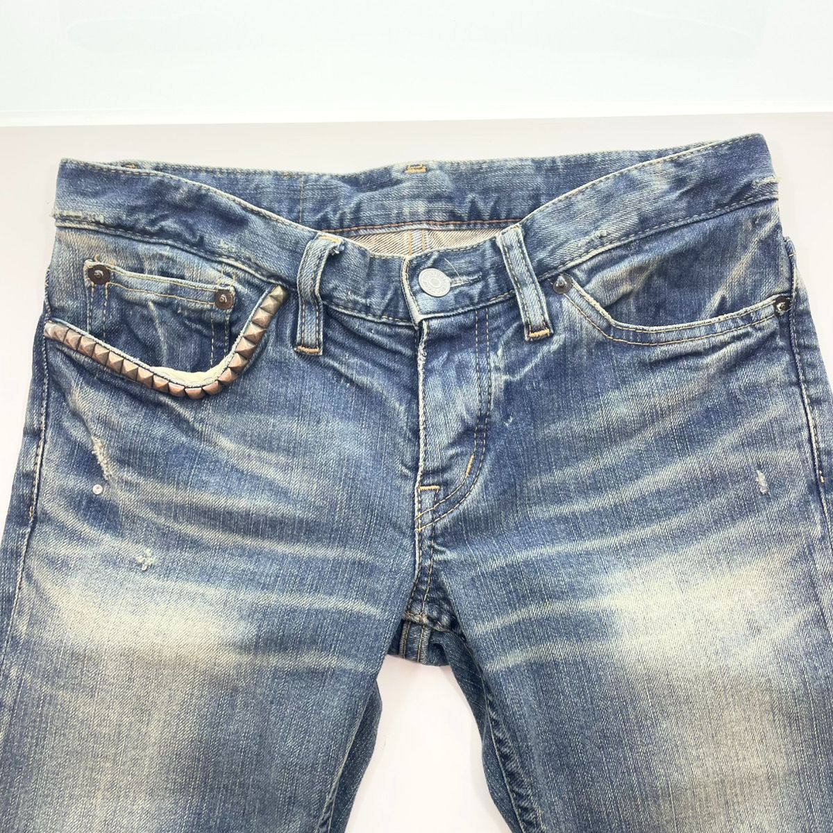 ヒステリックグラマー HYSTERIC GLAMOUR ダメージ加工 スタッズ