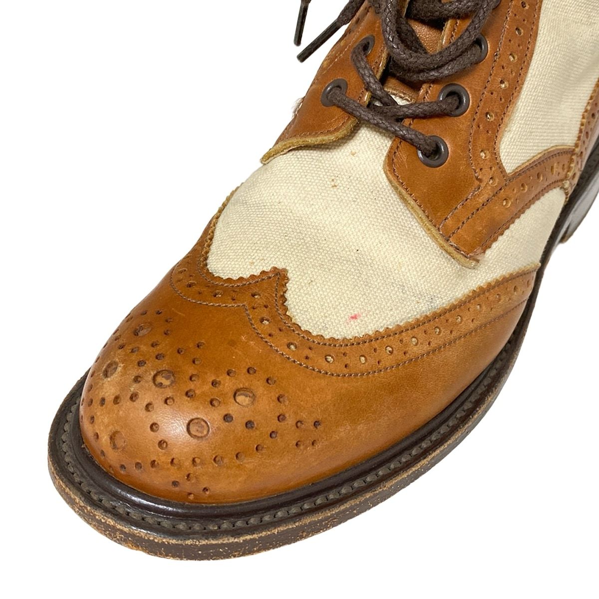 - ブラウン×アイボリー