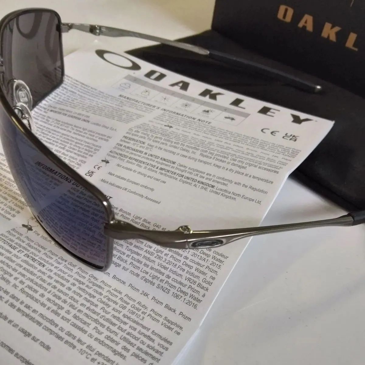 美品！Oakley オークリー WIRE ワイヤー スクエア OAKLEYオークリーサングラス SQUARE WIRE(スクエアワイヤー)