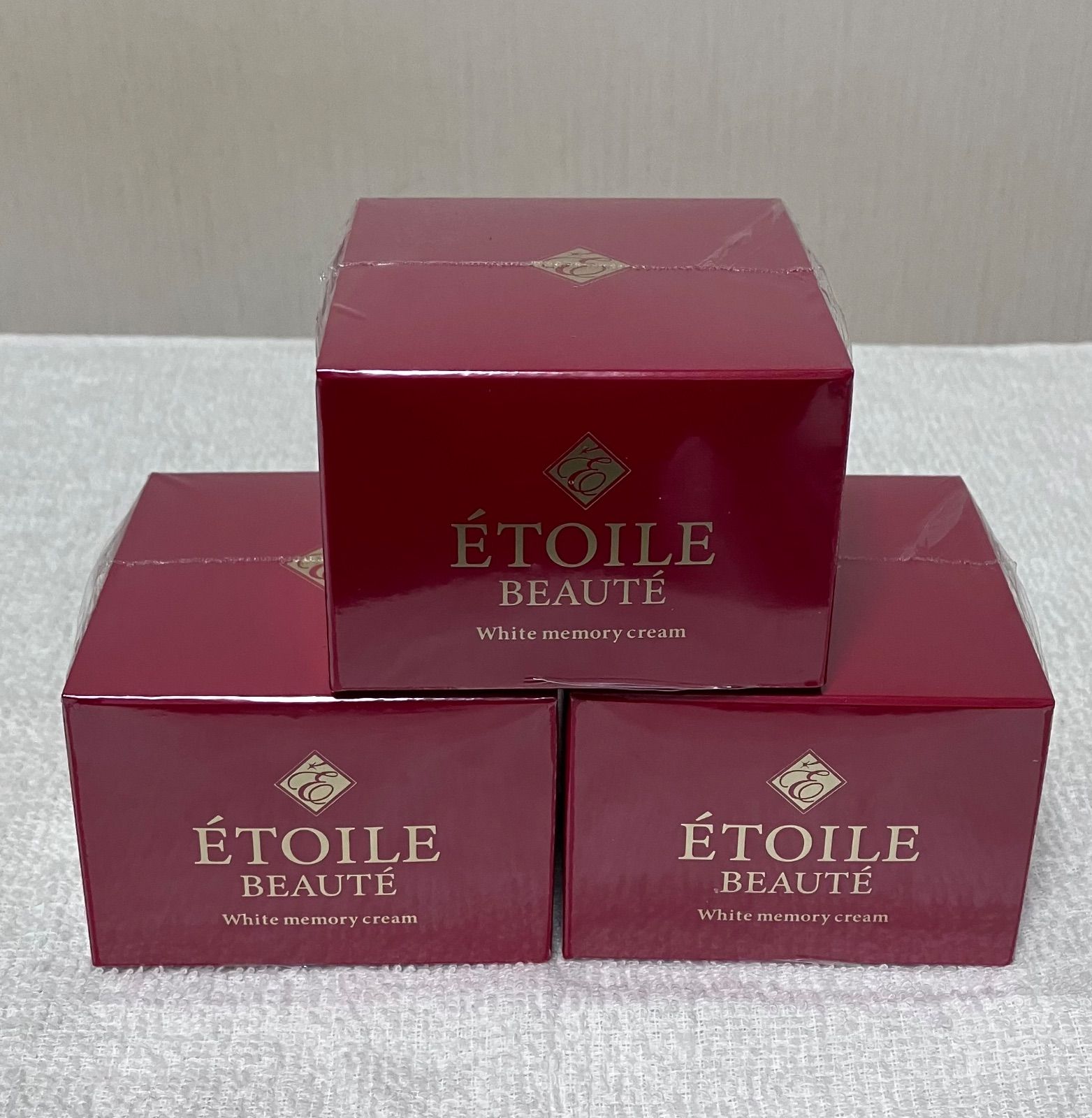 【新品未開封】エトワール ボーテ 薬用 ホワイトニングゲル LA 50g 新品未開封】エトワールボーテ 薬用ホワイトニングゲルLA 50g 6