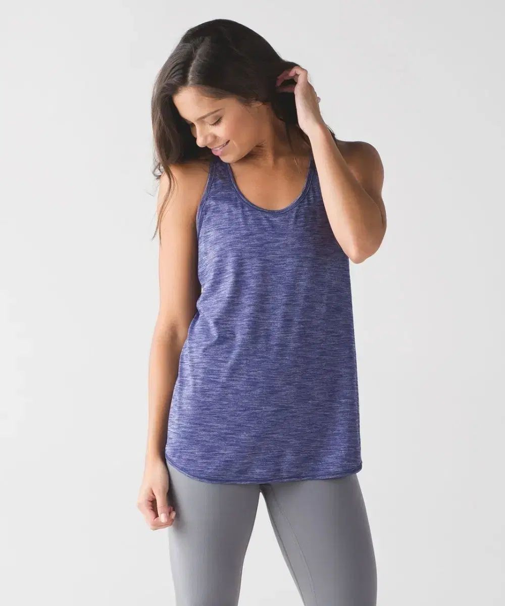 lululemon（ルルレモン） Essential Tank 8 サイズ タンクトップ