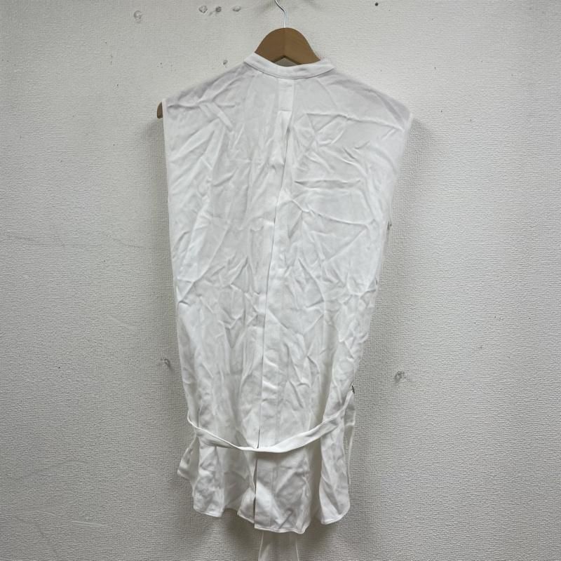 HELMUT LANG ヘルムートラング ベスト ホワイト ボタンアップ ノースリーブ タンクトップ ベスト バックオープンスリット 無地 ベルト付き