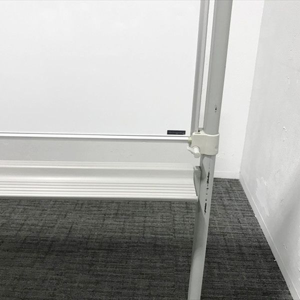 脚付ホワイトボード