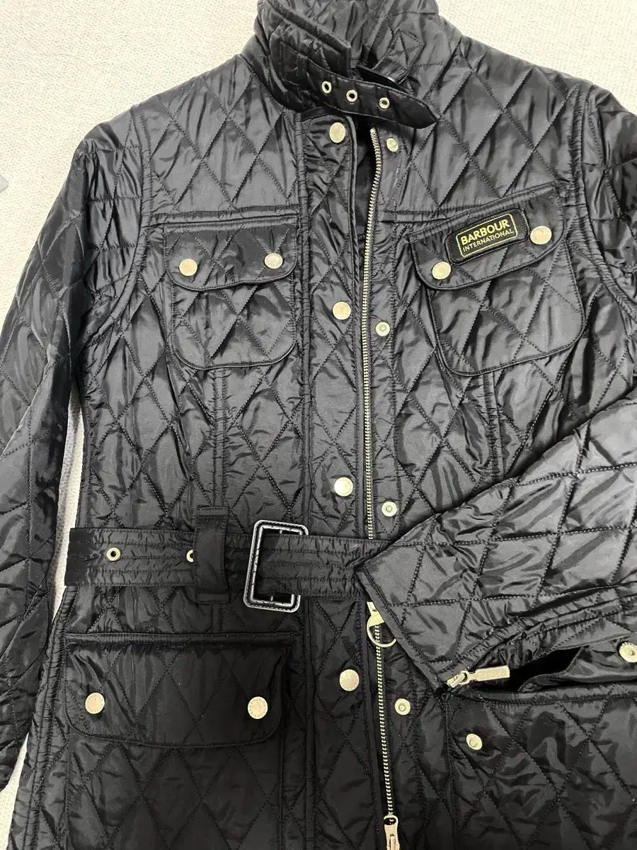 Barbour コーデュロイ襟 ロングコート 40 Barbour 【公式通販】