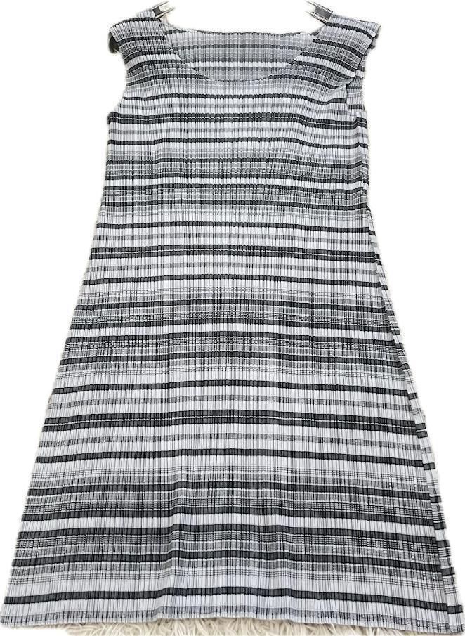 PLEATS PLEASE ノースリーブ　 グレー系 美品】PLEATS PLEASE プリーツプリーズ ノースリーブワンピース
