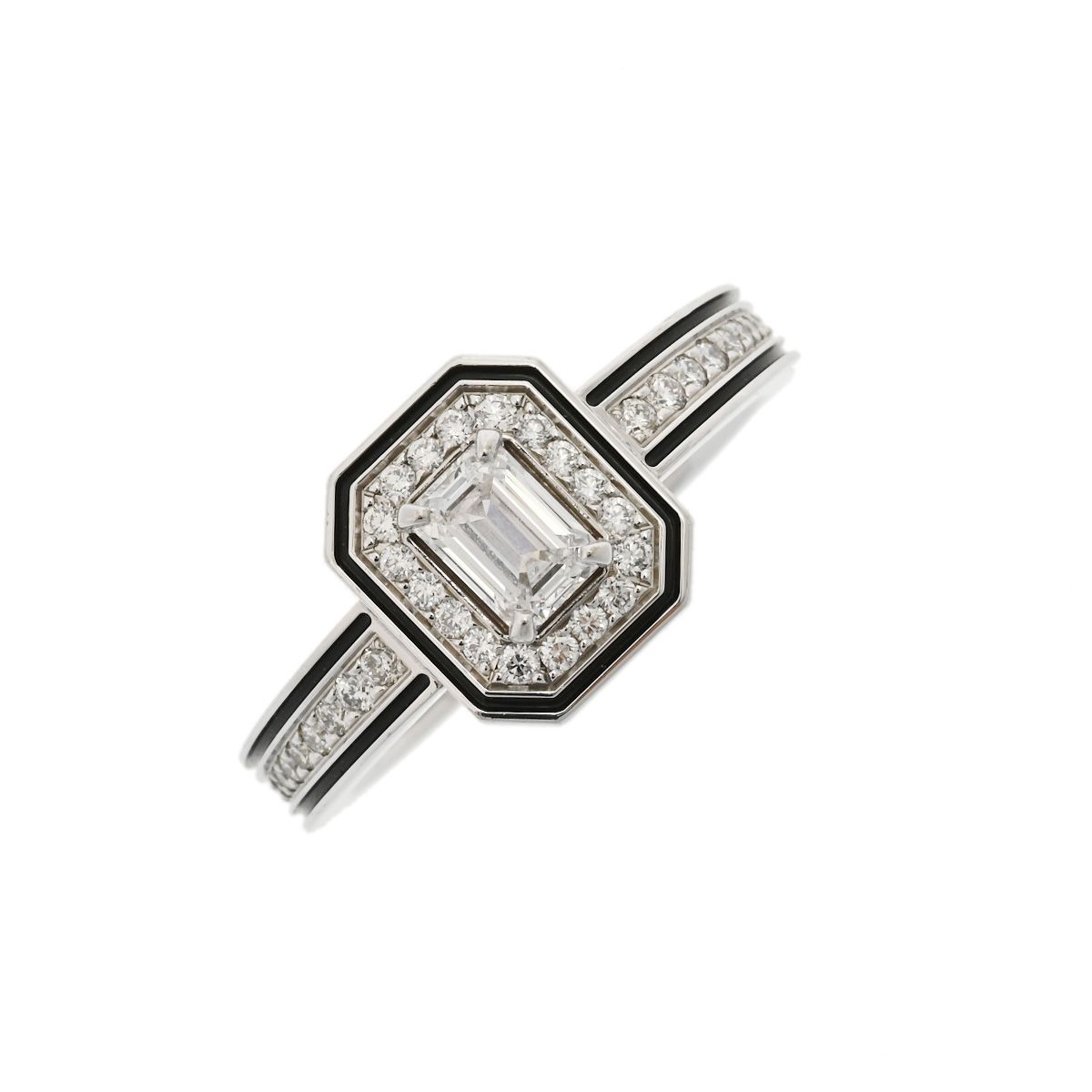 ブシュロン ヴァンドーム リズレ ソリテール リング ダイヤ 0.31ct D