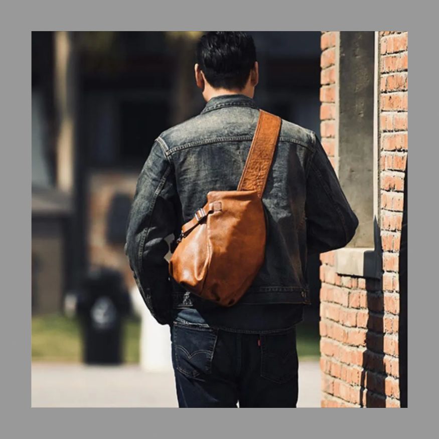 新モデルの真皮男人胸包頭層植なめし牛革レジャー大容量斜めショルダーバッグ潮款旅行品質バックパック