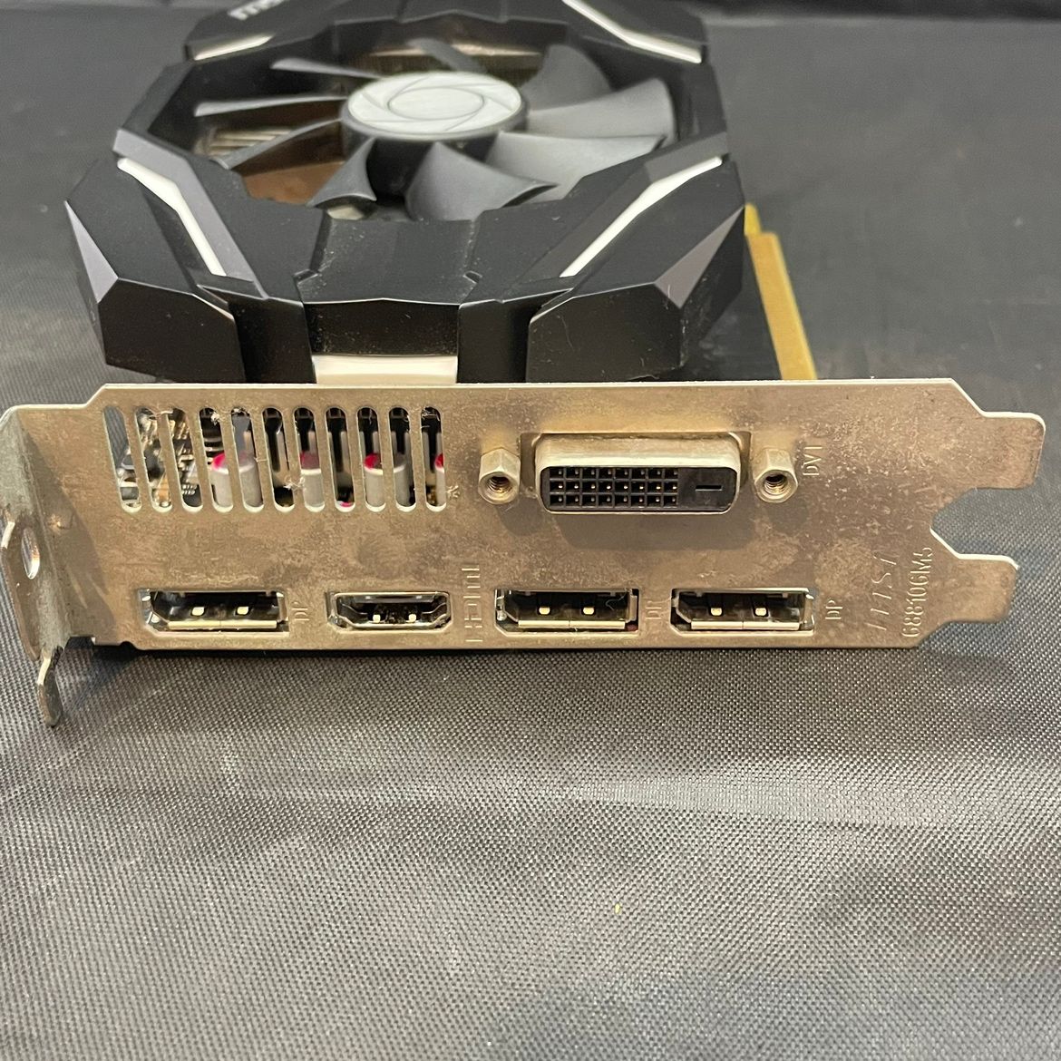 GeForce GTX 1060 搭載グラボ 新品 14,272円 中古 4,400円