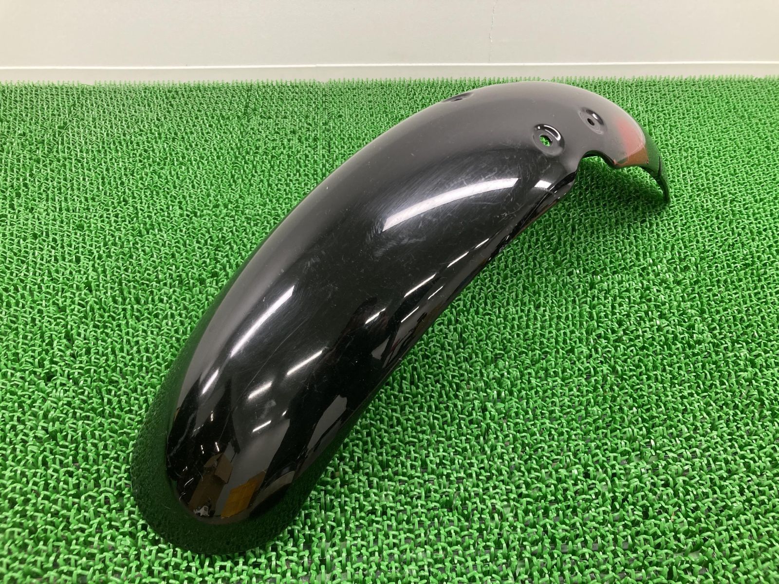 トライアンフ ボンネビルT100 純正 フロントフェンダー ブラック ボンネビルT100 フロントフェンダー 黒 2308888 トライアンフ(TRIUMPH
