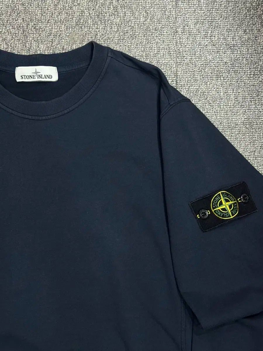 Stone Island コンパス パッチ クルーネックニット STONE ISLAND(ストーンアイランド) コンパス パッチ クルー