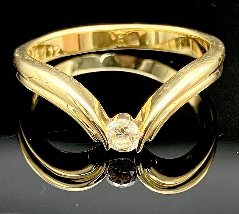 天然ダイヤモンド ダイヤ ダイヤモンド K18 ゴールド イエローゴールド リング 指輪 デザインリング デザイン 0.12ct 12号 2.70g 鑑別書