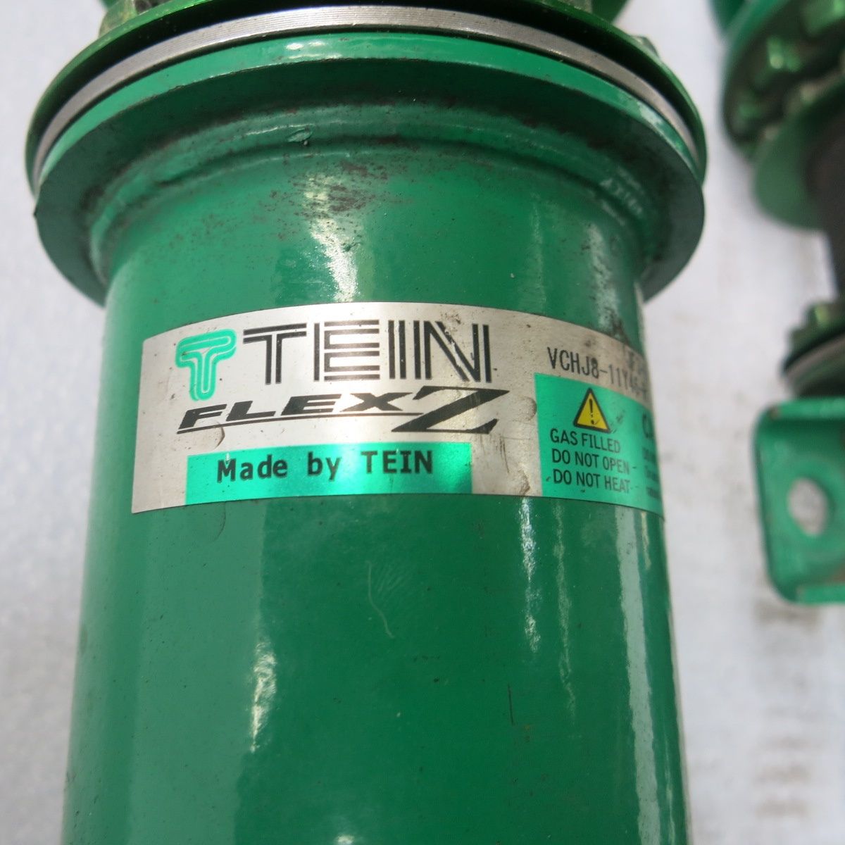 TEIN サスペンションキット 緑色 TEINサスペンションキット(一式) 緑色 車用フルタップ式車高調