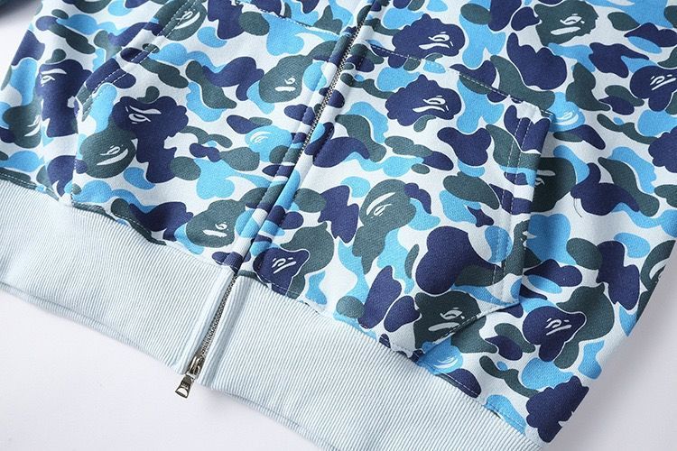 新品 A BATHING APE エイプ シャーク パーカー