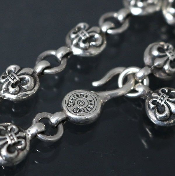 CHROME HEARTS