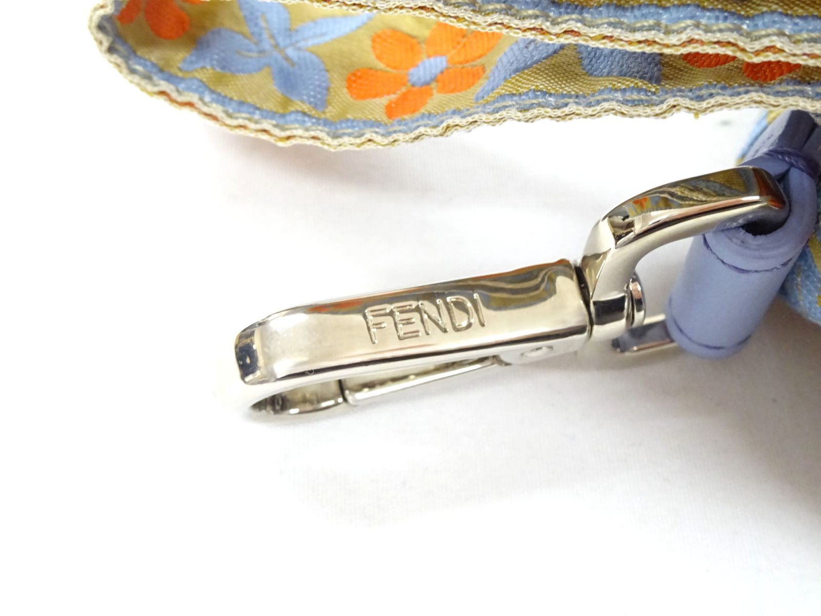 FENDI フェンディ フラワー リボン ストラップユーハンドル