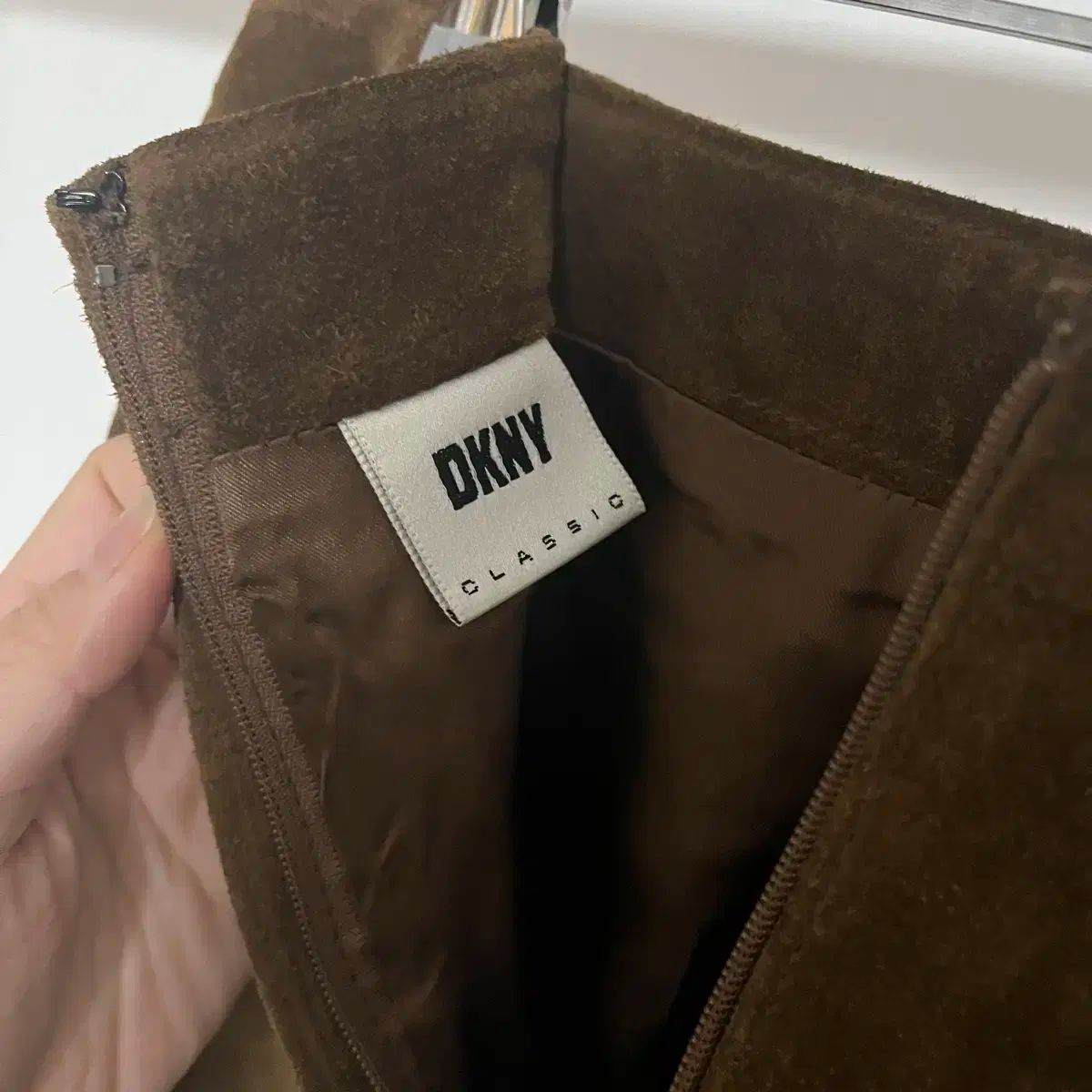 DKNY