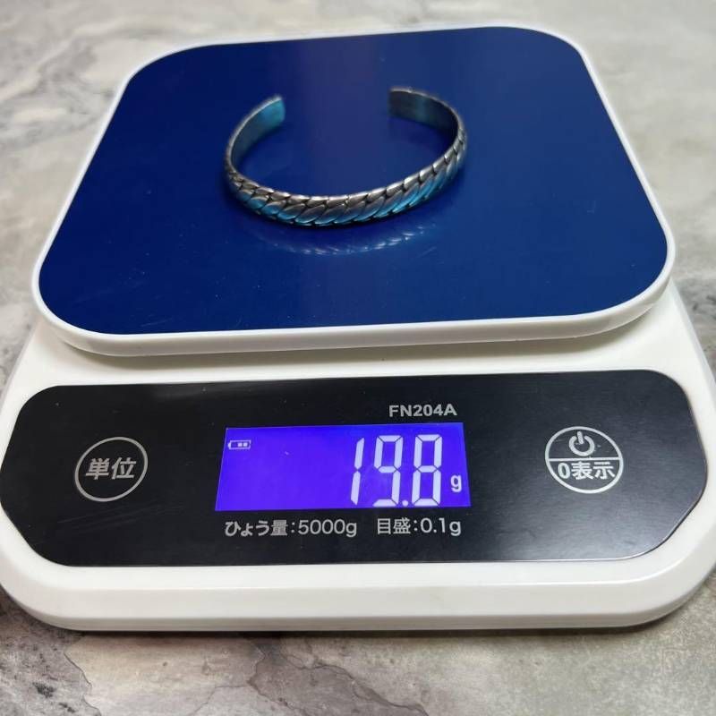 ブレスレット 鱗